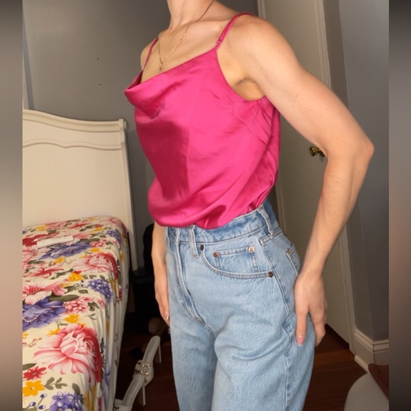 Pink elegant top - Picture 2 of 5